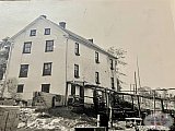 T&ouml;rt&eacute;nelem
